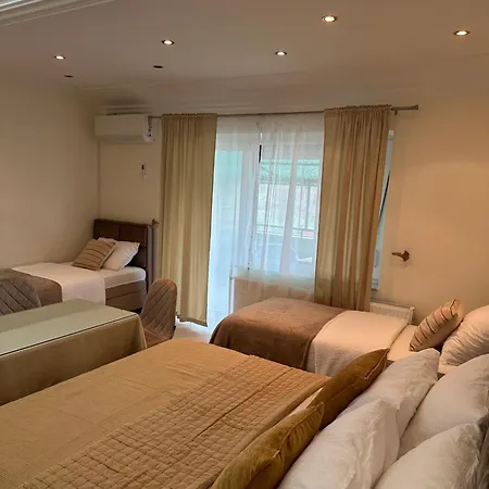 Oaza Motel 3*