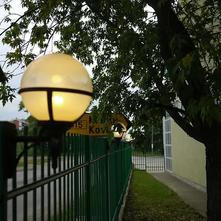 Oaza 모텔 벨라 츠르크바